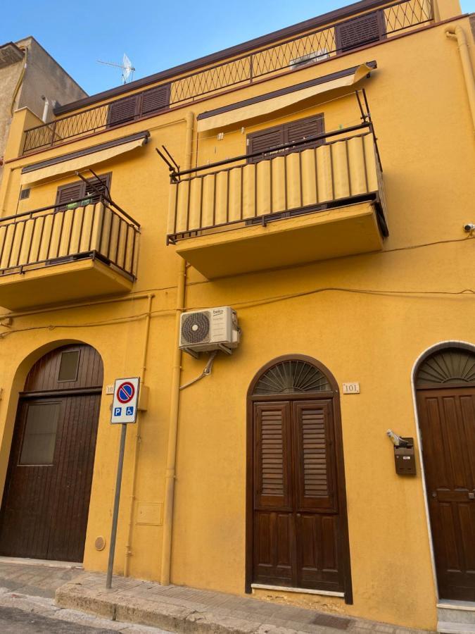Appartamento Barone Кастелламмаре-дель-Голфо Экстерьер фото